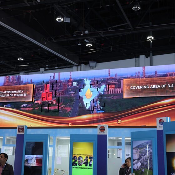 kinetic-LED -Wall